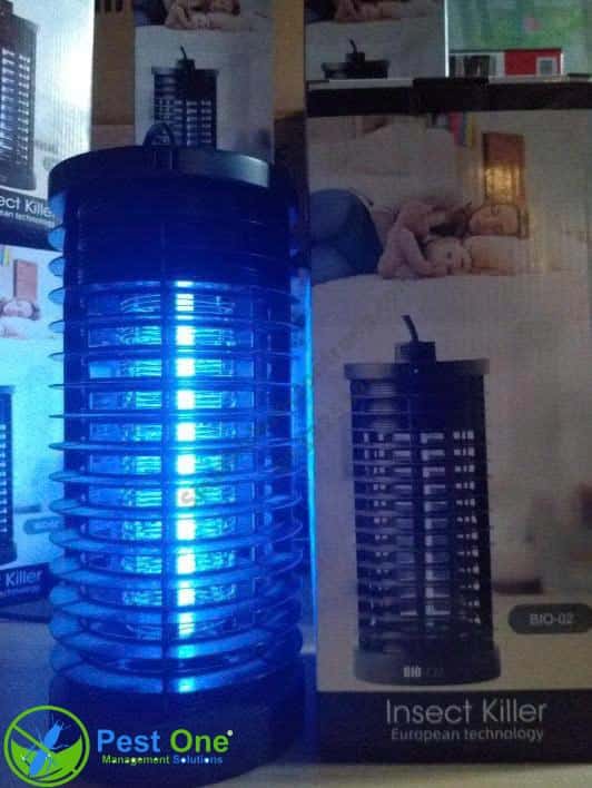Đèn bắt muỗi