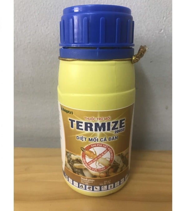 Termize 200SC là thuốc diệt mối dạng huyền phù với hoạt chất Fipronil